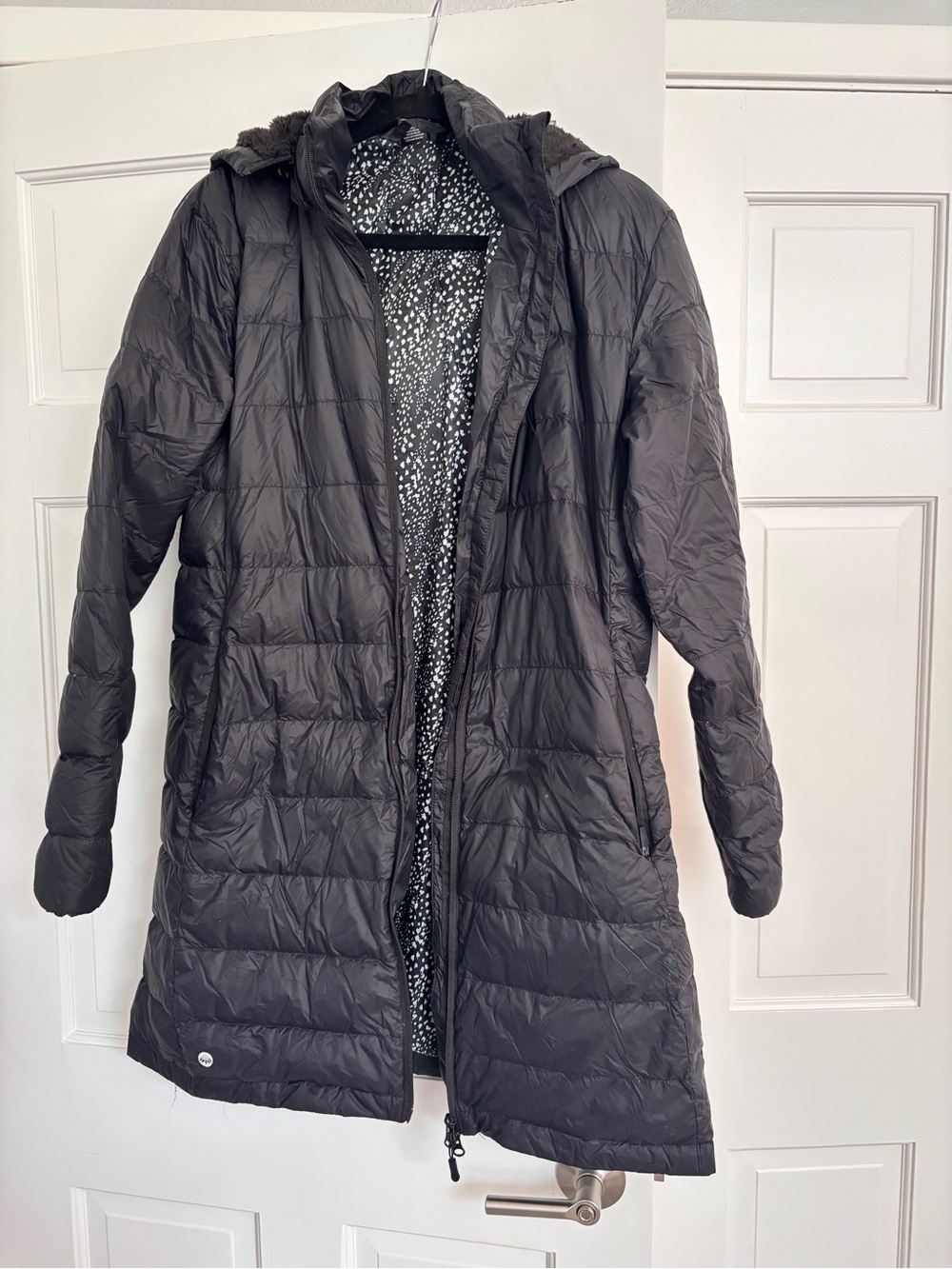 Senita Athletics Black Parka